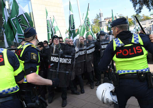 Manifestation de néonazis suédois, à Göteborg, samedi 30 septembre.