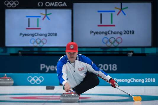 Matt Hamilton de l’équipe de curling américaine lors d’un entraînement à Gangneung, en Corée du Sud, le 7 février.