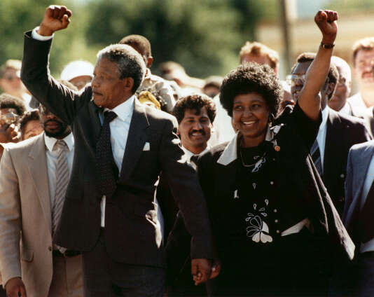 Winnie et Nelson Mandela en 1990, à sa sortie de prison.
