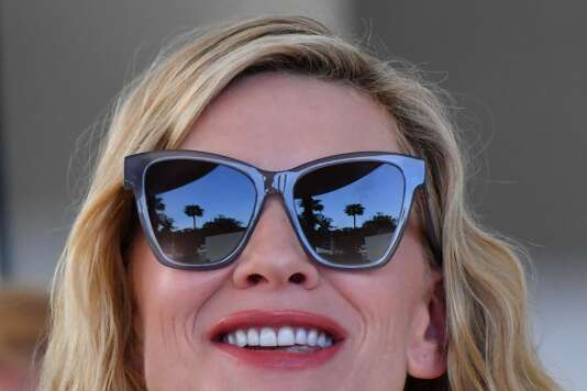 La présidente du jury du Festival, Cate Blanchett à son arrivée à l’hôtel Grand Hyatt de Cannes, le 7 mai.