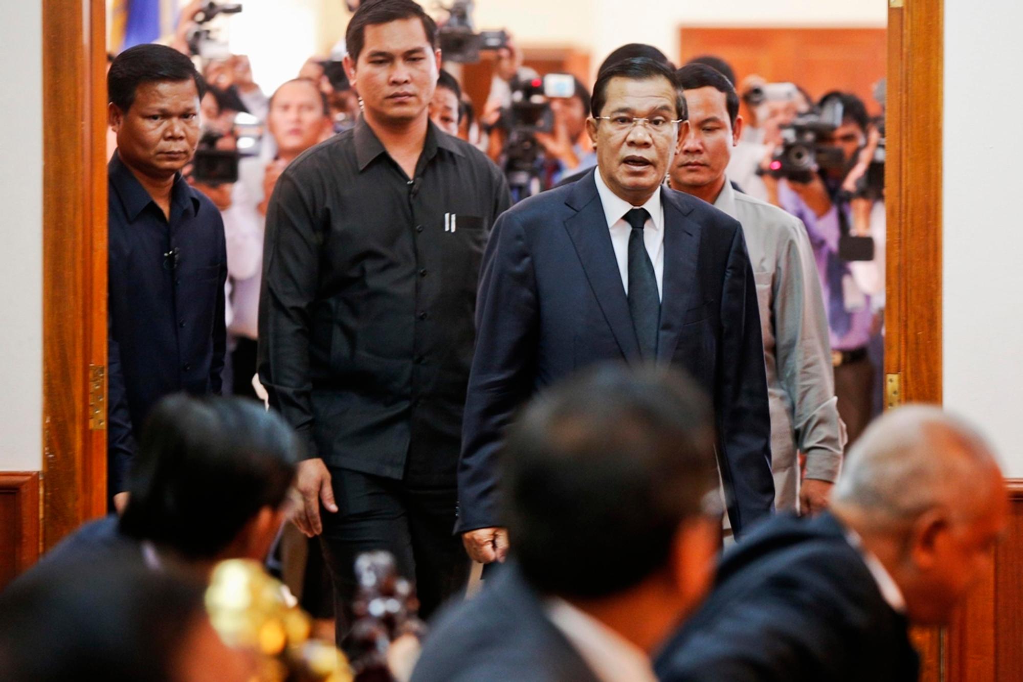 Retour en images sur la crise politique qui secoue le Cambodge