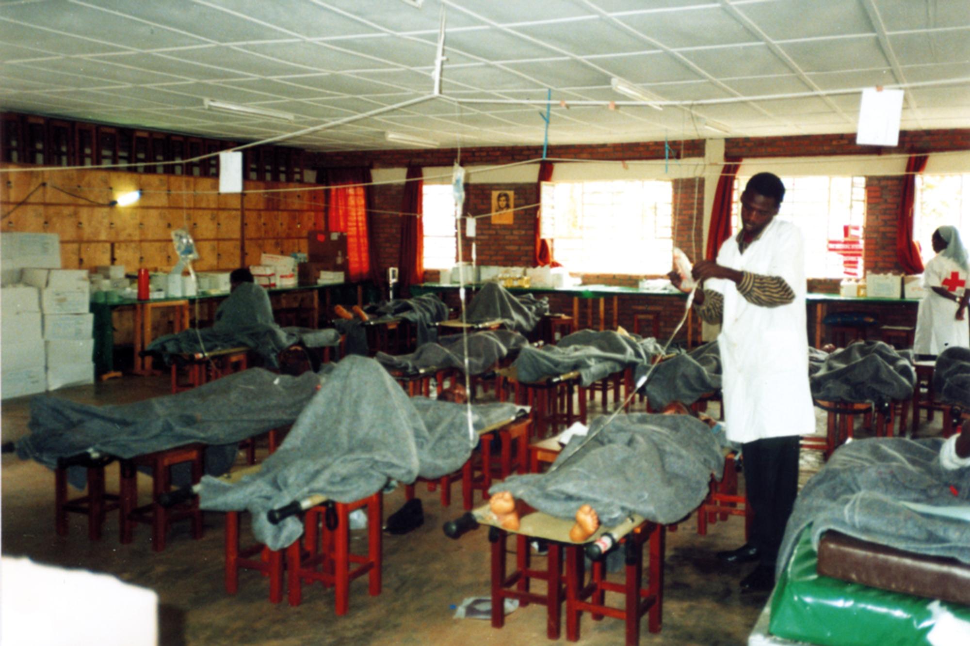 Le génocide au Rwanda raconté par un humanitaire français