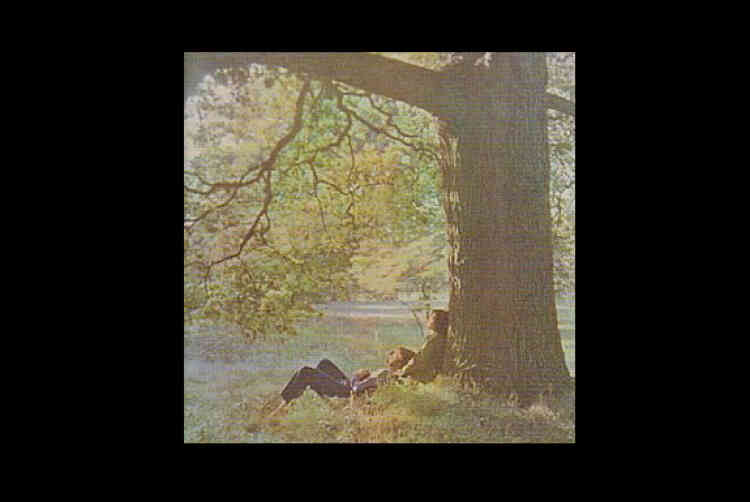  Il enchaîne ensuite avec un enregistrement plus classique, <i>Live Peace in Toronto</i>, réalisé lors de son passage avec son nouveau groupe, une formation à géométrie variable, le Plastic Ono Band en 1969. 