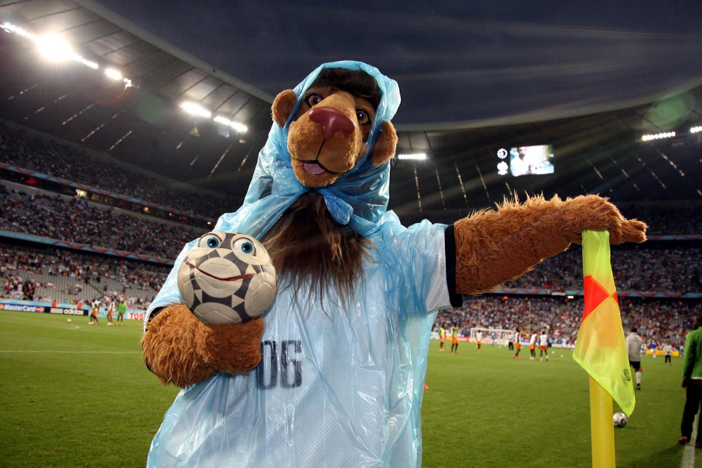 Mascotte GOLEO - Coupe Du Monde De Football 2006 Allemagne - Peluche Collector Occasion