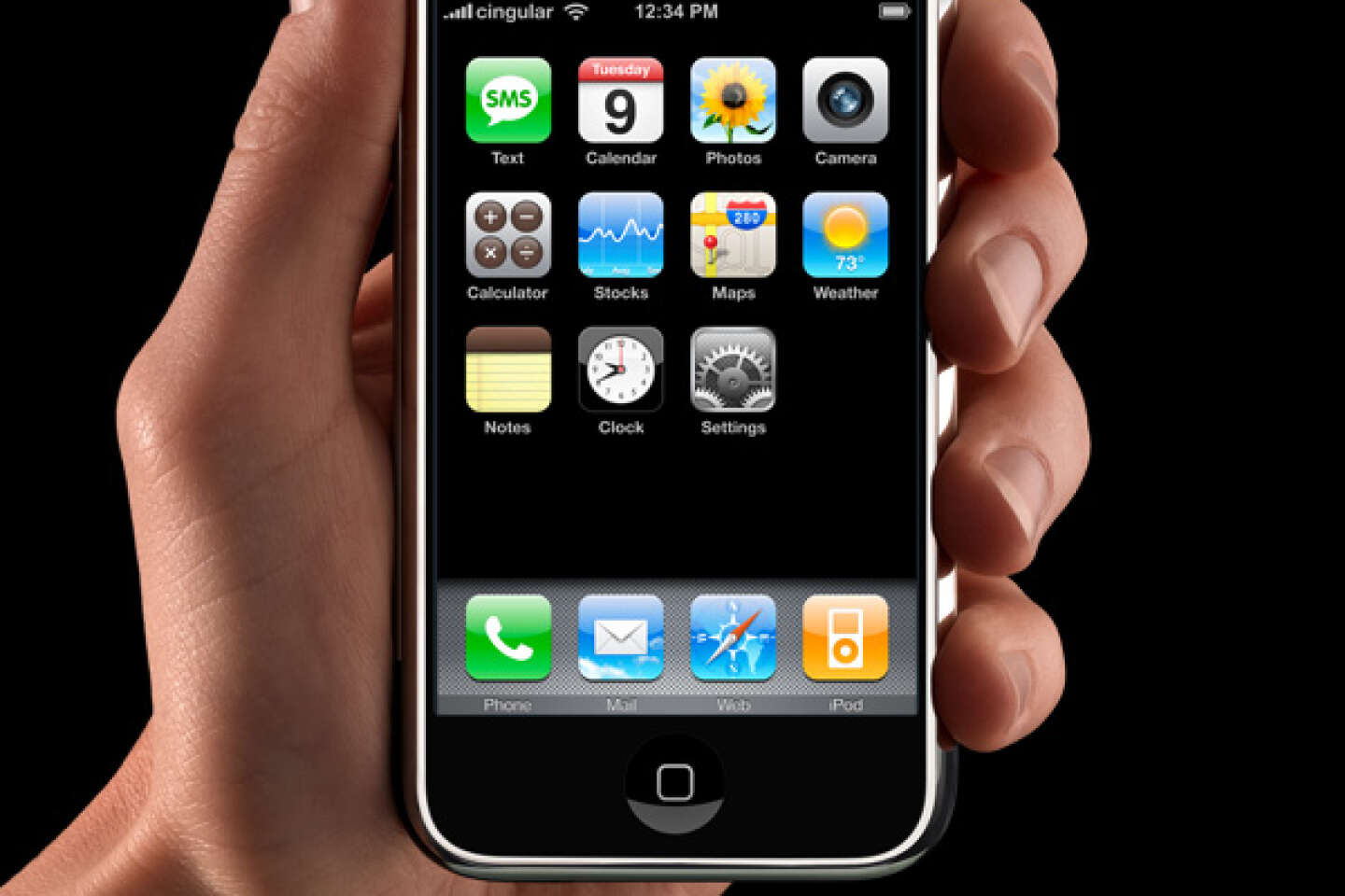 En 2007, le monde découvre l'iPhone, «le téléphone portable de Jésus» - Le  Temps