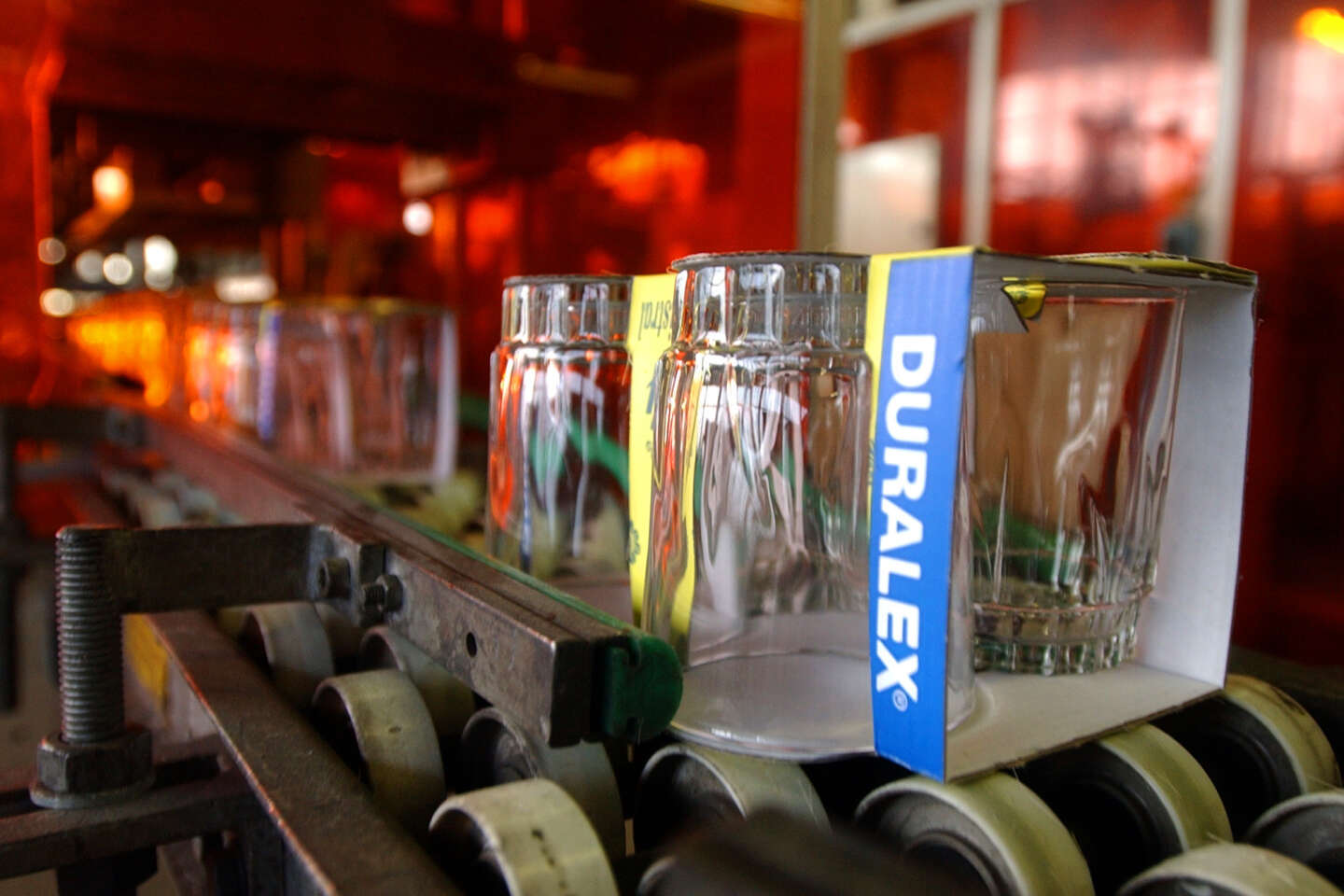 Il produttore di vetro Duralex, che a causa della crisi energetica si trova in difficoltà finanziarie, chiede di essere posto in amministrazione controllata