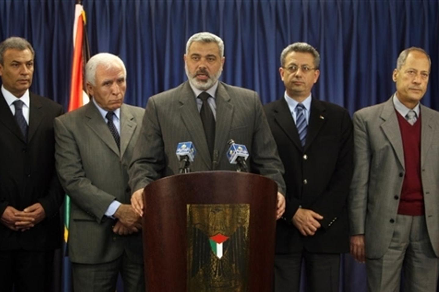 La France prête à "reprendre des contacts politiques" avec le nouveau