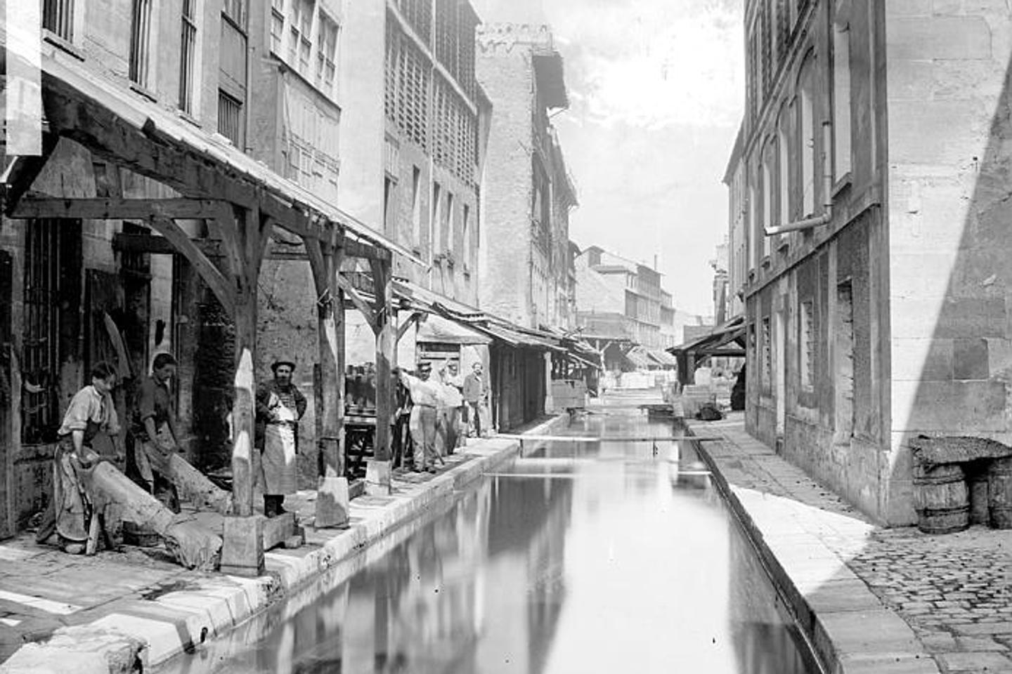 Sur les traces de la Bièvre, rivière rivale de la Seine à Paris