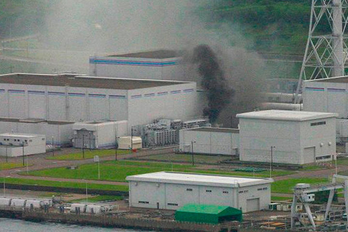 Plus Grande Centrale Nucleaire Du Monde Deuxième séisme au Japon, légère fuite radioactive dans une centrale  nucléaire