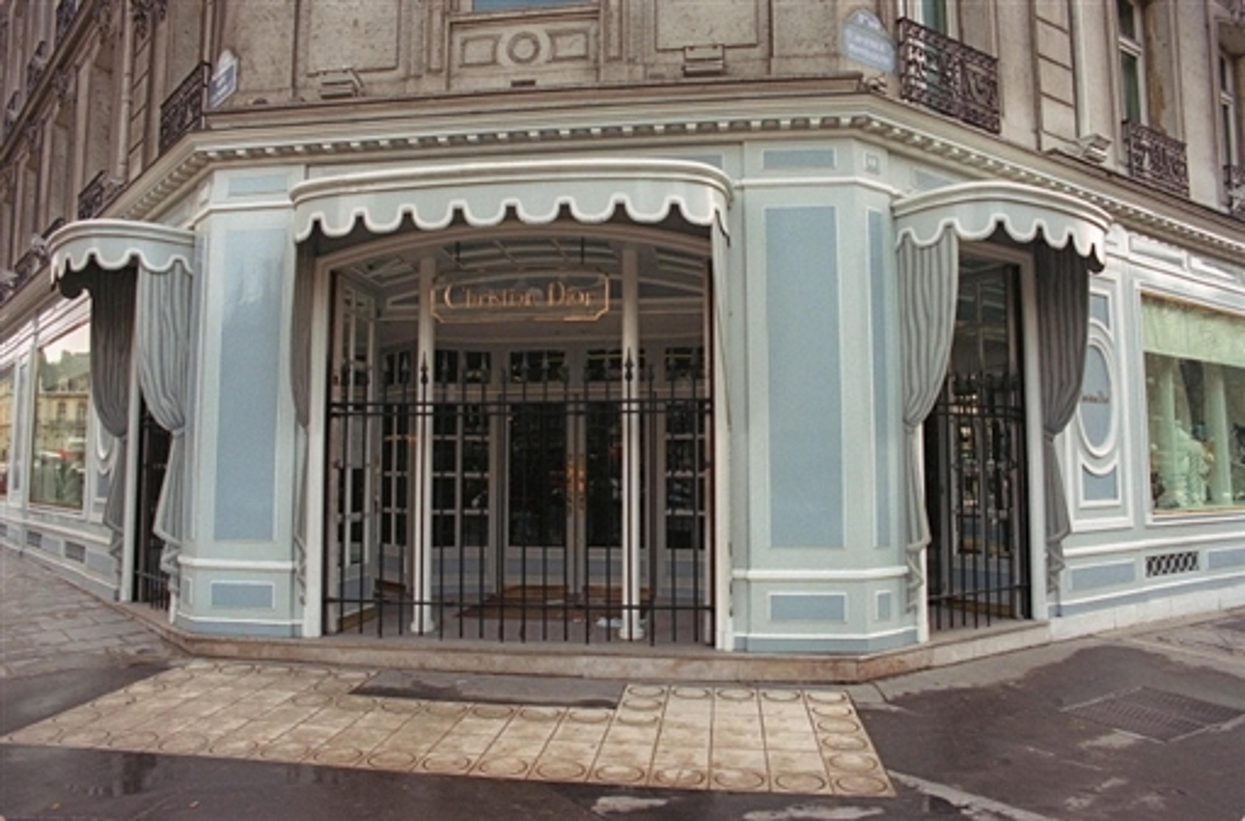 La maison Christian Dior a 60 ans