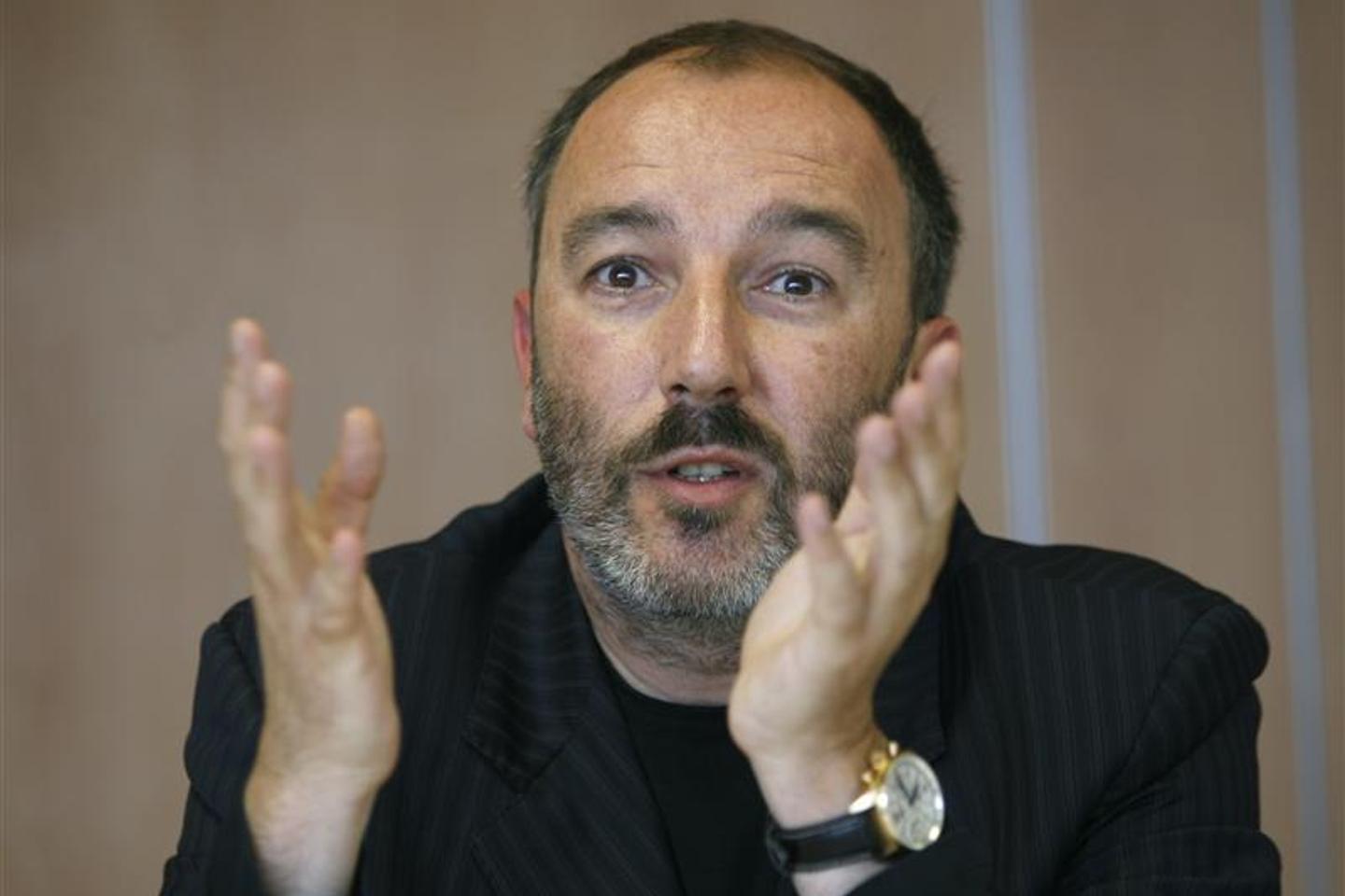 Le PDG de Skyrock condamné à un an de prison ferme pour corruption de mineure