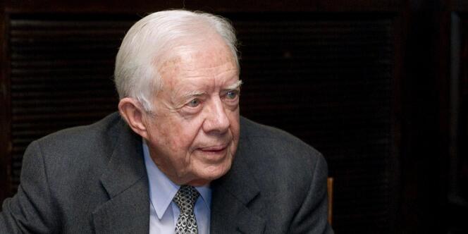 C'est Jimmy Carter, dont la présidence n'est pas considérée comme un succès, qui a créé la fonction de post-président. 