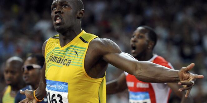 A 10 mètres de la ligne d'arrivée, Bolt fête déjà un titre attendu par toute la Jamaïque.