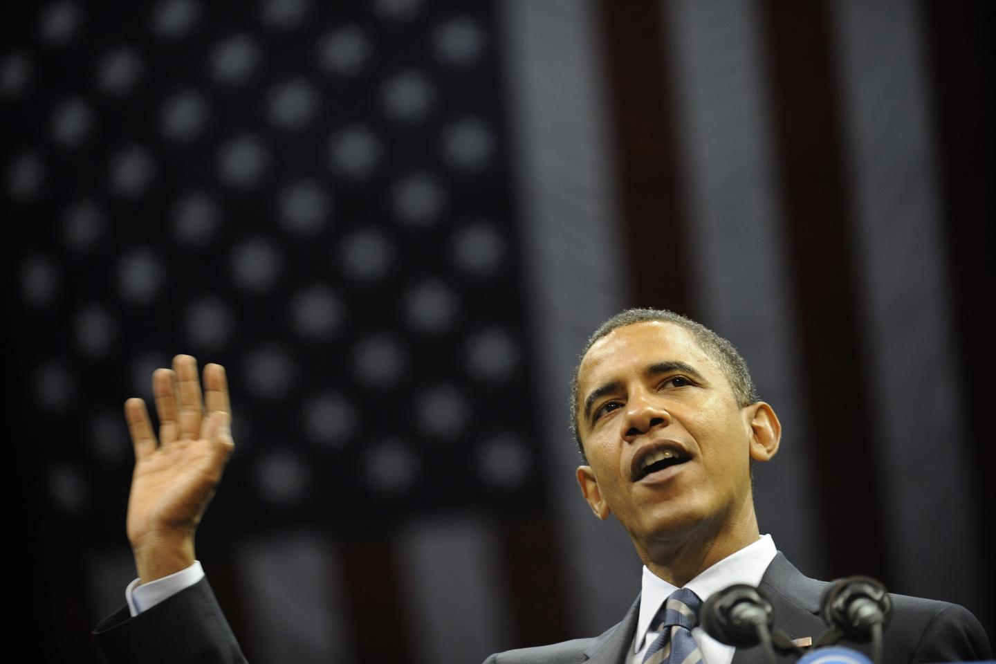 Obama soutient le plan de sauvetage du système financier mais appelle à ...