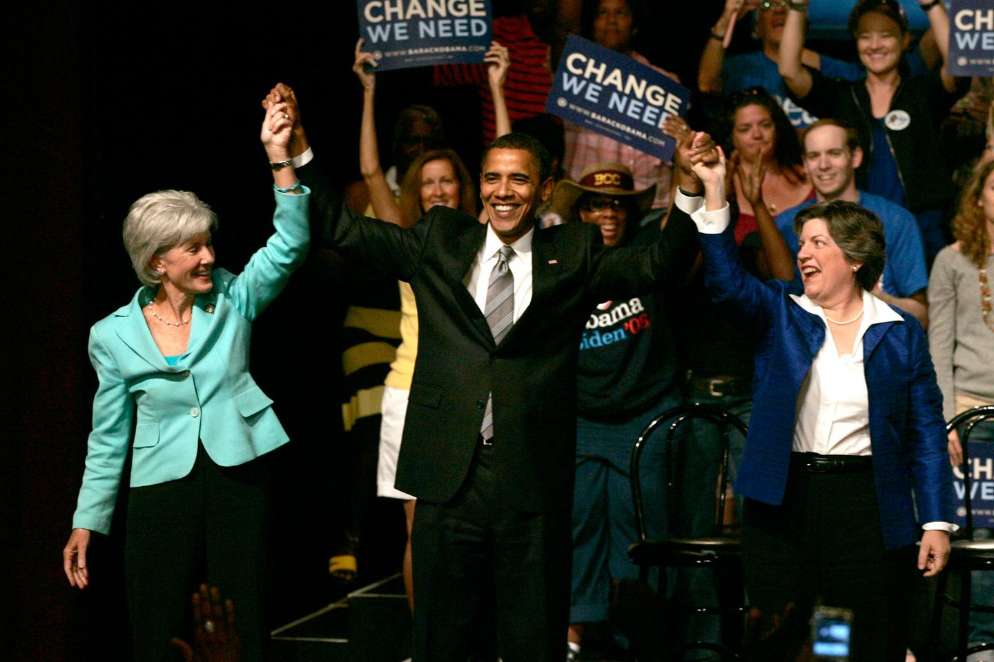 Barack Obama pressé de constituer son équipe