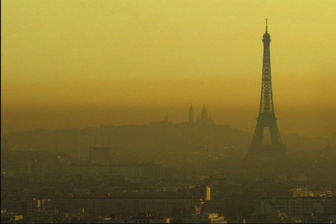 Paris sous un nuage de pollution.