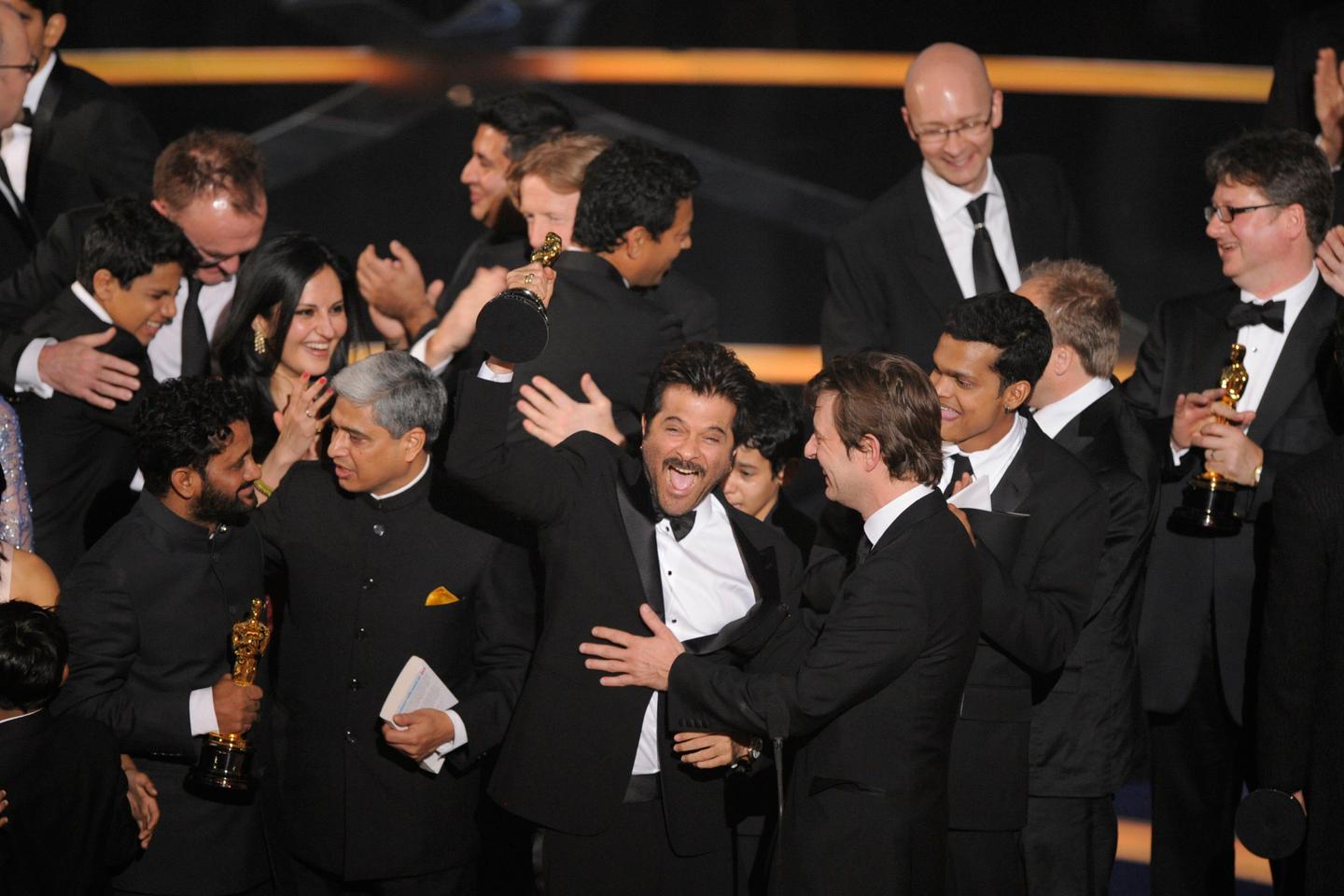 "Slumdog Millionaire" triomphe aux Oscars(01)
