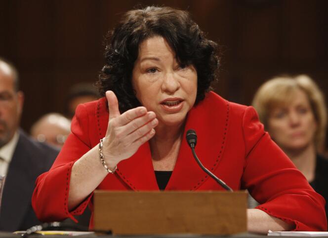 La magistrate Sonia Sotomayor s'exprime devant le Sénat américain, le 14 juillet 2009.