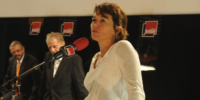 Hommes Politiques Et Femmes Journalistes Liaisons Dangereuses