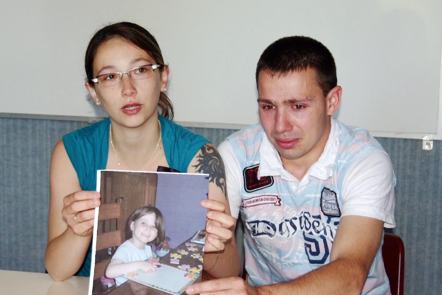 Découverte du corps de Typhaine, 5 ans, morte pour avoir fait pipi au lit