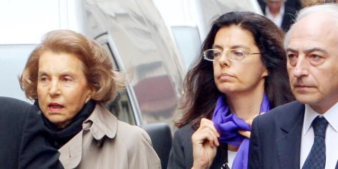 L'héritière de L'Oréal, Liliane Bettencourt, et sa fille, Françoise Bettencourt Meyers, avant leur brouille, en 2007.