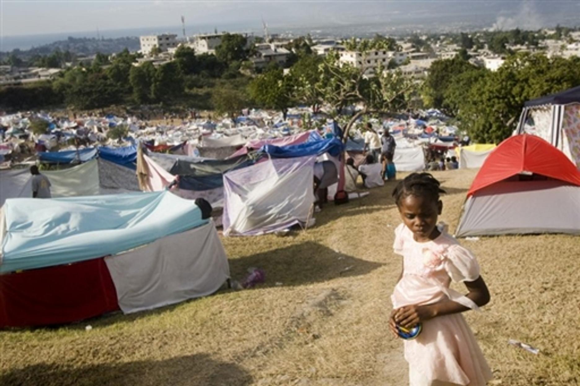 En Haïti, les camps de fortune se multiplient