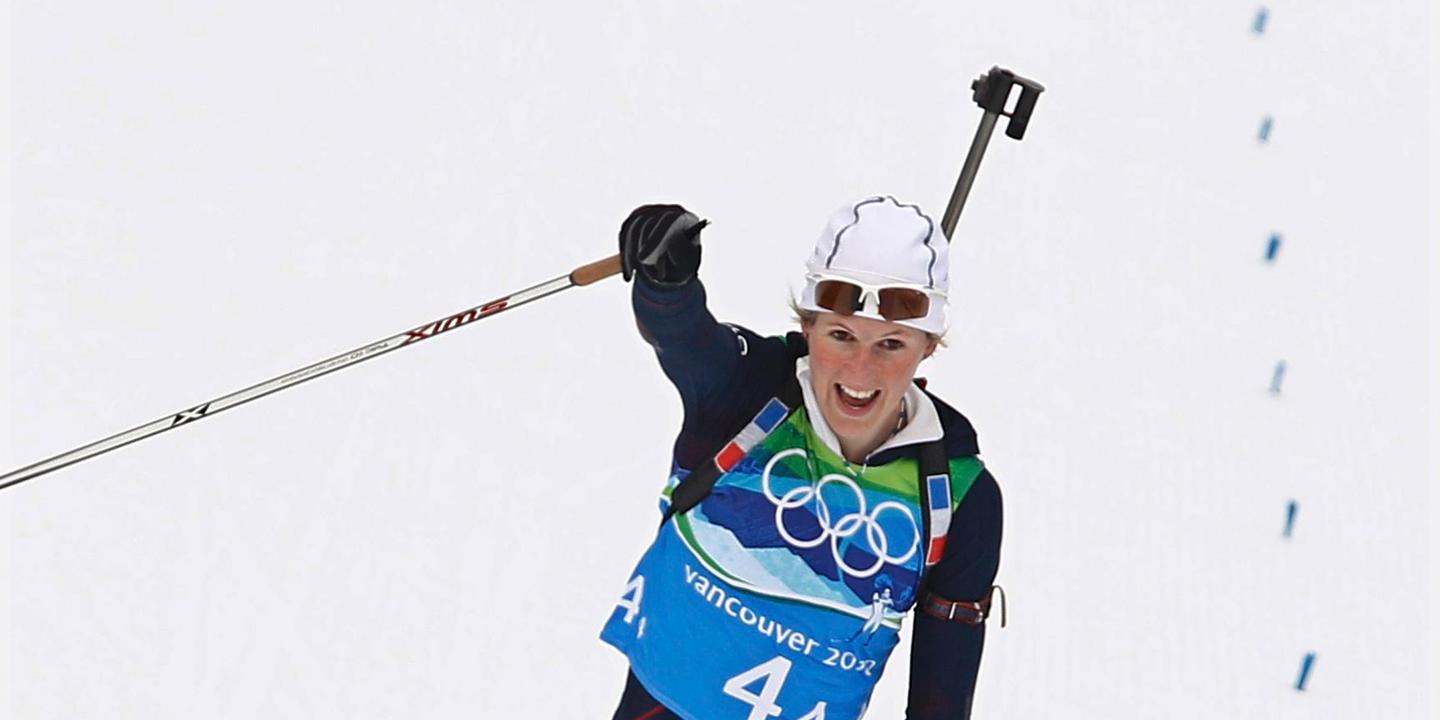 JO 2010 le relais de biathlon féminin donne l'argent à la France