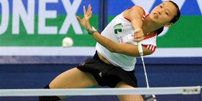 Port de la jupe obligatoire la Federation de badminton fait marche arriere