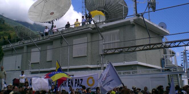 Manifestation de soutien devant le siège de la chaîne de télévision vénézuélienne Globovision, à Caracas, en février 2008.