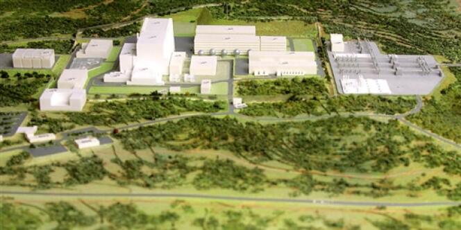 La maquette du futur réacteur nucléaire ITER sur le site de Cadarache.