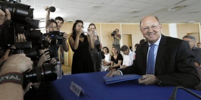 Rémy Pflimlin, nouveau président de France Télévisions depuis le 8 juillet, devrait être rejoint par Bruno Patino, directeur de France Culture depuis 2008.