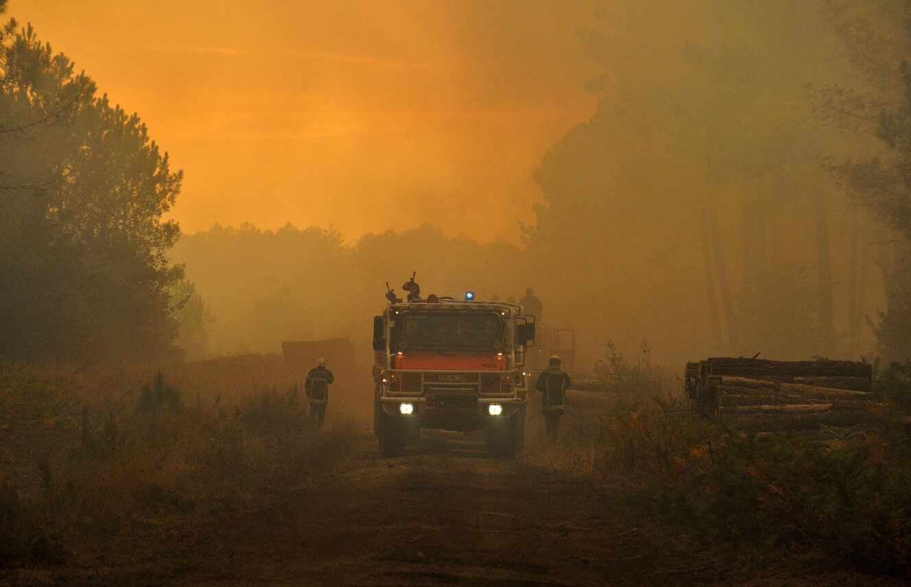 Landes : l'incendie de Sanguinet, fixé, pas maîtrisé - Feux Dans Les Landes