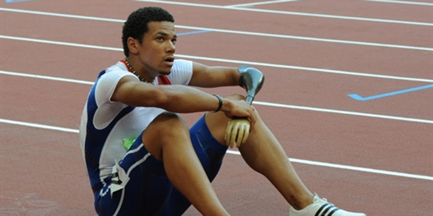 Sport Et Handicap 2 3 Ces Champions Handicapes Qui Se Frottent Aux Valides