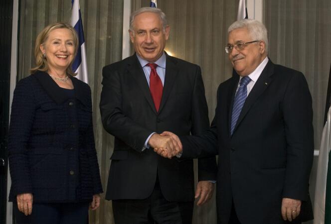 Benyamin Nétanyahou et Mahmoud Abbas le 15 septembre 2010.