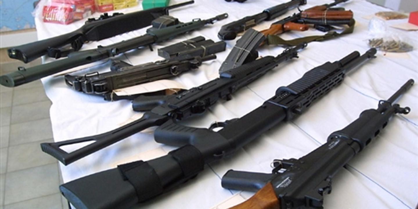 Des Balkans Aux Cites Sensibles Les Policiers Confrontes A L Essor Du Trafic D Armes