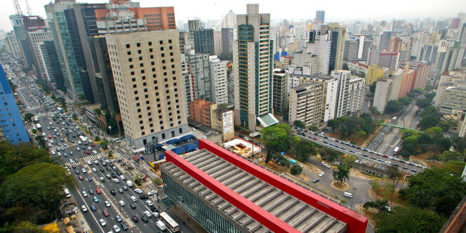 L'avenue Paulista à Sao Paulo constitue le cœur financier de la ville.