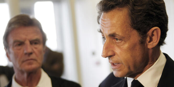 Nicolas Sarkozy et Bernard Kouchner, le 1er juin 2009.