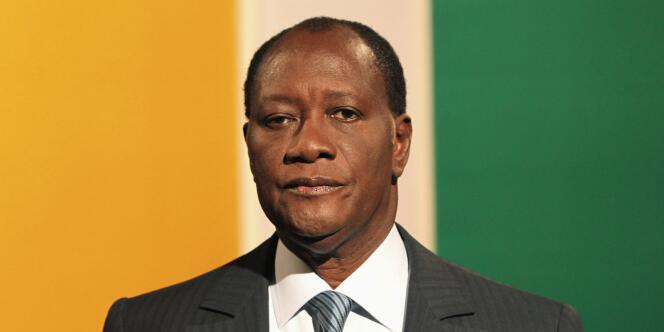 Alassane Ouattara a été déclaré jeudi vainqueur, avec 54,1 % des voix, par le président de la Commission électorale ivoirienne.
