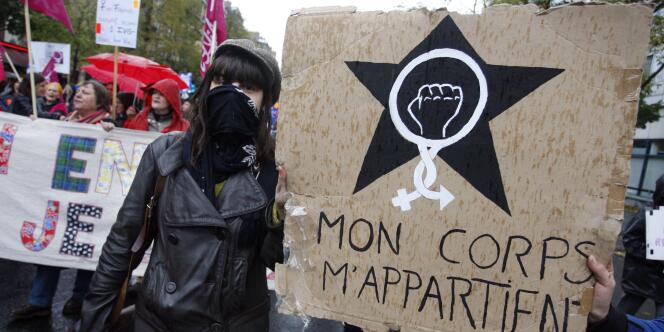 Manifestation le 6 novembre à Paris pour défendre le droit à l'avortement.