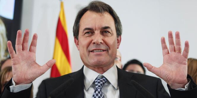 Artur Mas, le président de la communauté autonome de Catalogne, a appelé à des élections anticipées dans la région le 25 novembre 2012.