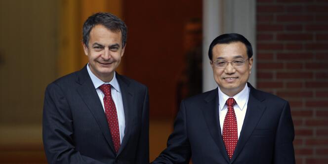 En 2007, le vice-premier ministre Li Keqiang, ici avec José Luis Rodriguez Zapatero en 2011, confiait  à l'ambassadeur des Etats-Unis que les statistiques du produit intérieur brut chinois n’avaient valeur qu’à 