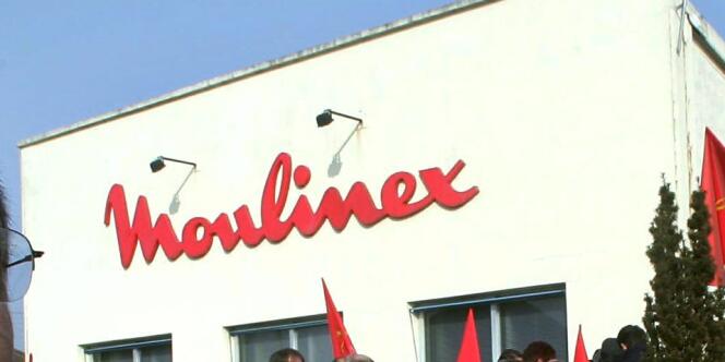 l'ancien PDG du groupe Moulinex-Brandt était soupçonné d'avoir puisé dans les comptes près de 83 millions d'euros au profit de Moulinex, avant la faillite de la compagnie, en 2001.