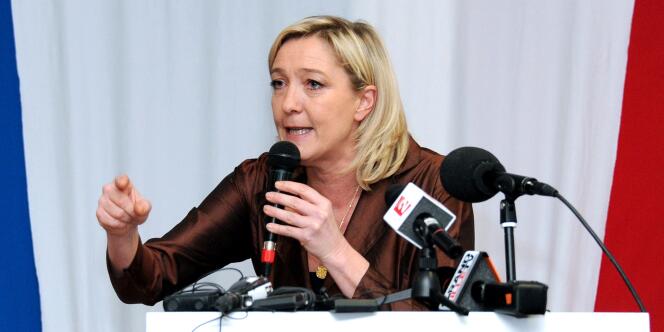 Marine Le Pen, à Lille, le 5 mars 2011.
