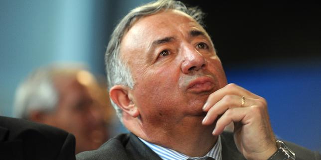 Retraites : Gérard Larcher déconseille au gouvernement d’utiliser l’article 49-3 https://www.lemonde.fr/politique/article/2020/02/02/retraites-gerard-larcher-deconseille-au-gouvernement-d-utiliser-l-article-49-3_6028117_823448.html?utm_term=Au
