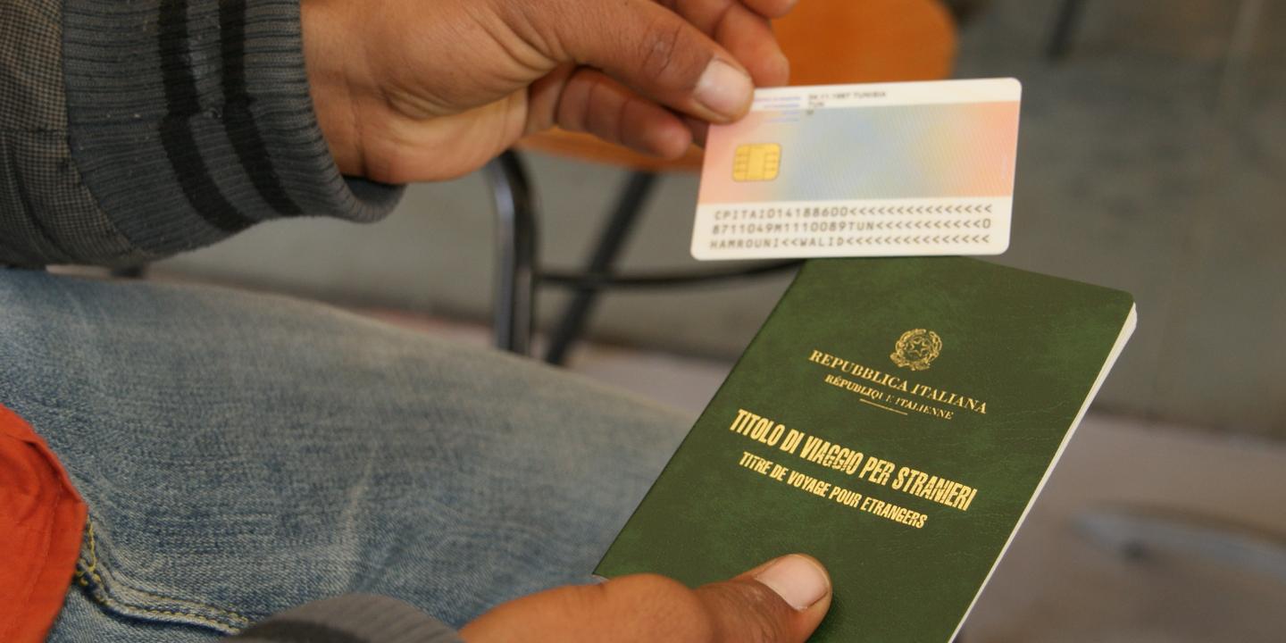 L Union Europeenne Signe Un Accord Sur L Immigration Avec La Tunisie