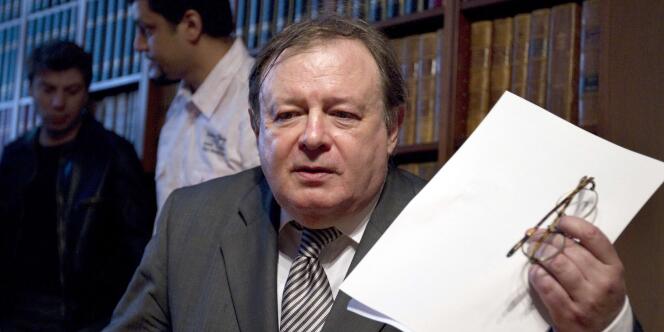 L'avocat Jean-Pierre Mignard, en 2011, dans son bureau à Paris.