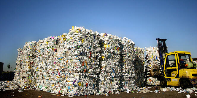 La quantité de déchets collectés en Ile-de-France est repartie à la hausse en 2011, passant de 475 à 483 kg par habitant. Une tendance nationale.