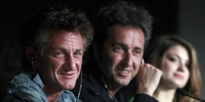 L'acteur américain Sean Penn et le réalisateur italien Paolo Sorrentino lors de la conférence de presse du film 