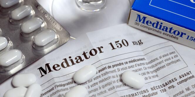 Commercialisé en France de 1975 à 2009, le Mediator est accusé d'avoir causé plusieurs centaines de décès en France.