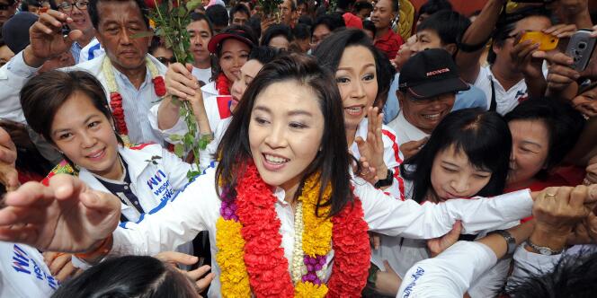 Chef de file du parti d'opposition, Yingluck Shinawatra a remporté les législatives avec la majorité absolue.